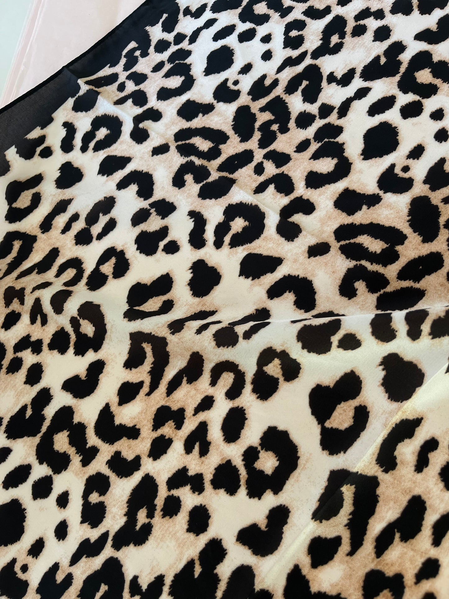 Sommerliches Tuch Leo
