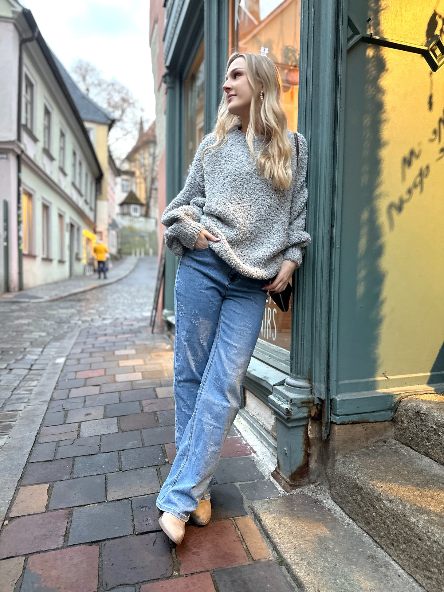 Kuschelpulli Alice Grau