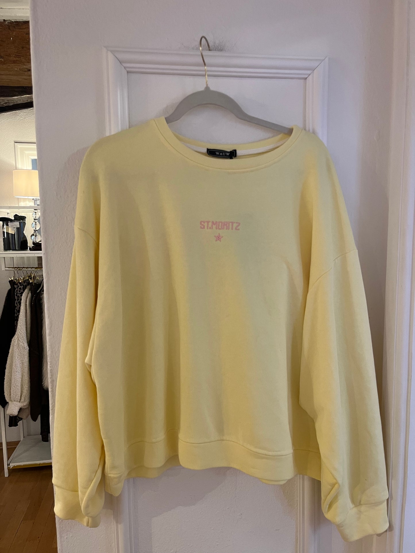 Sweatshirt St. Moritz Backprint Yellow