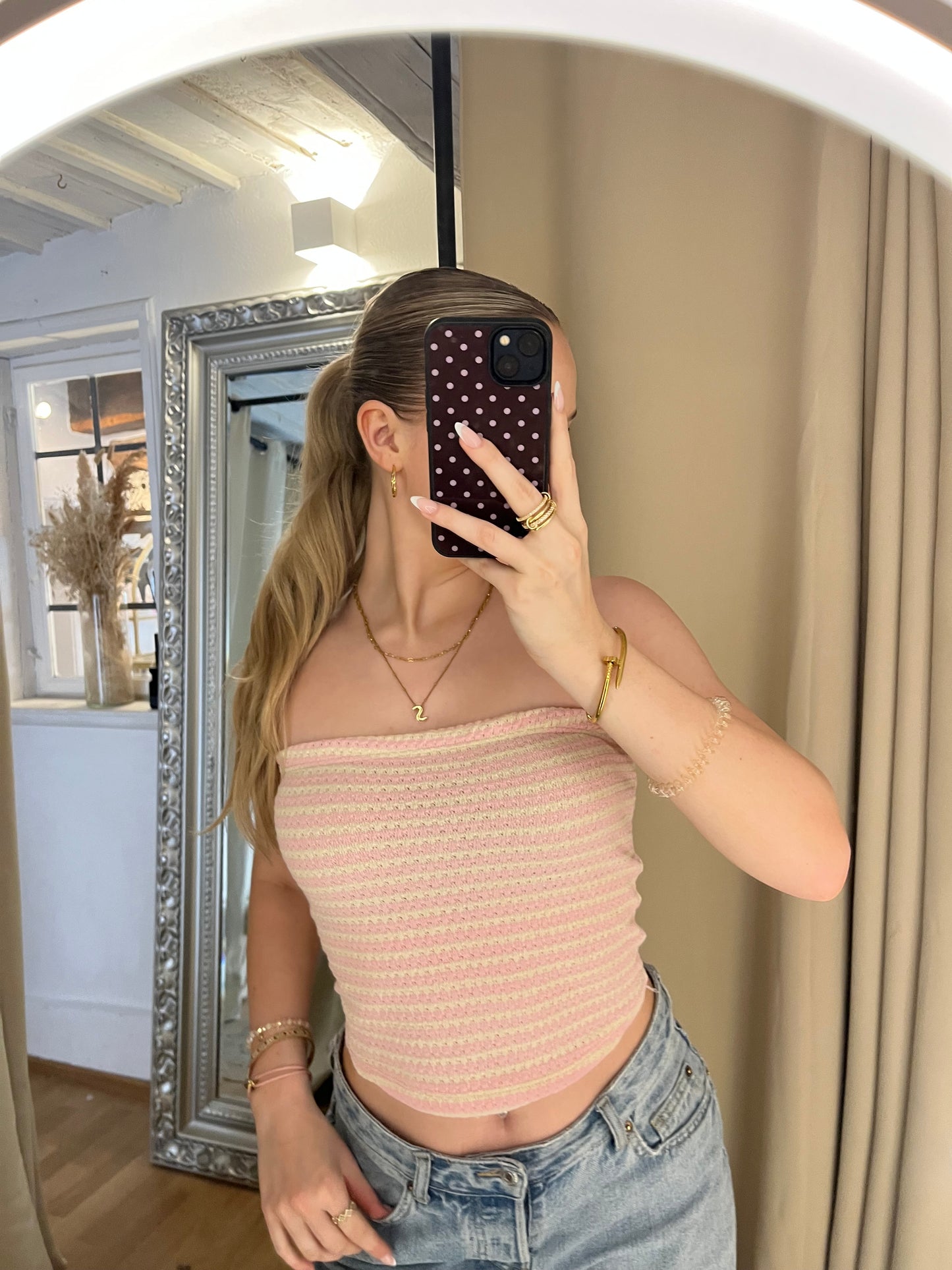 Tubetop Tara