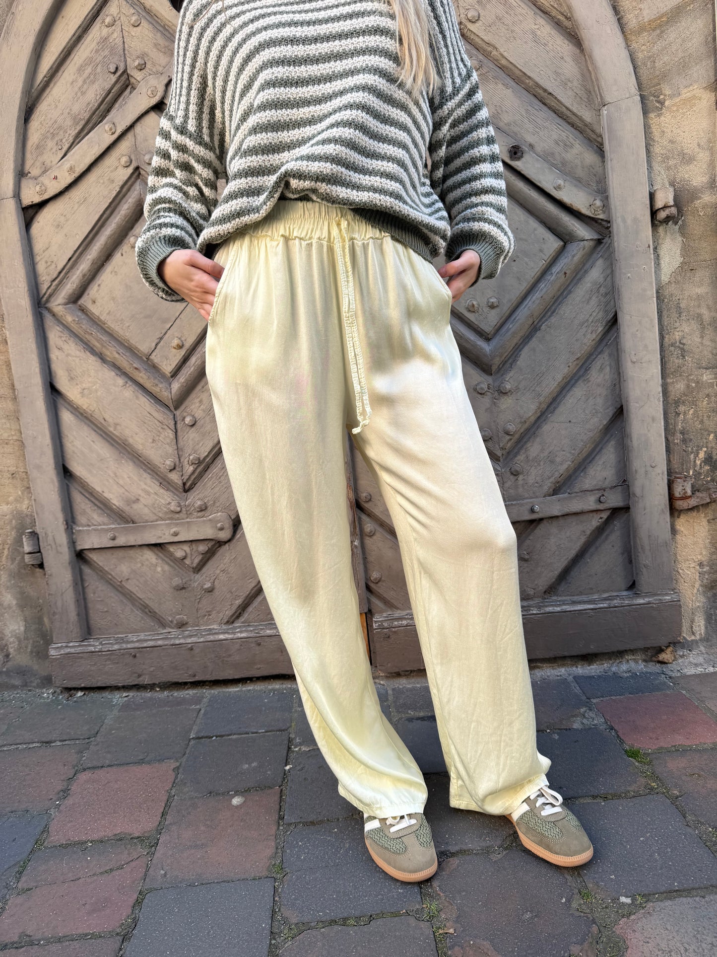 Silky Pants Sara