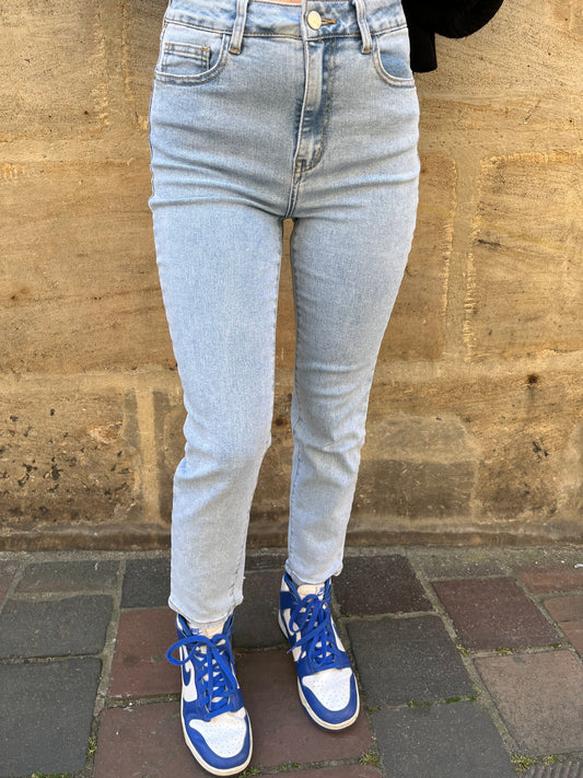 Mom Jeans