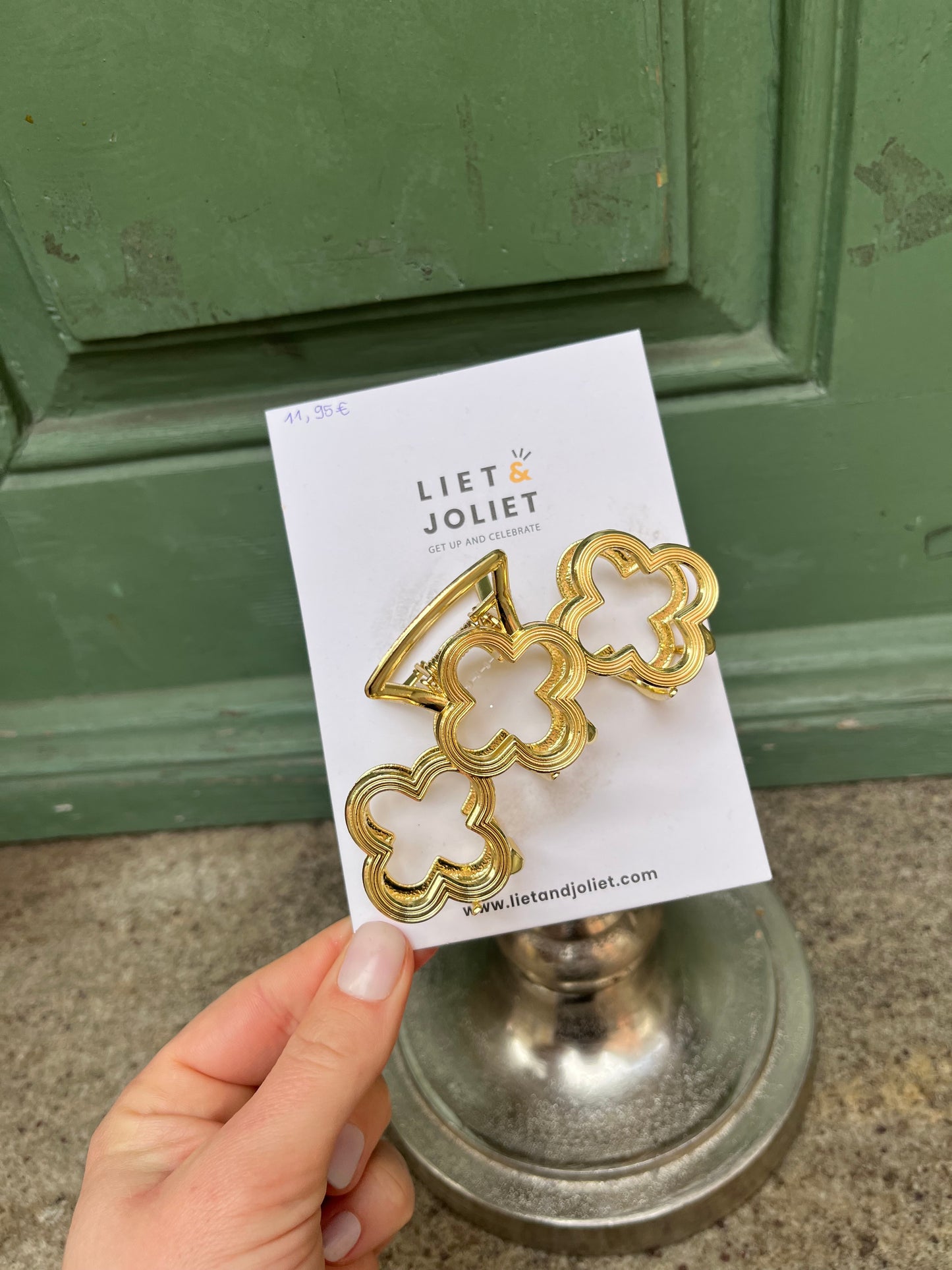 Golden Grace Clip