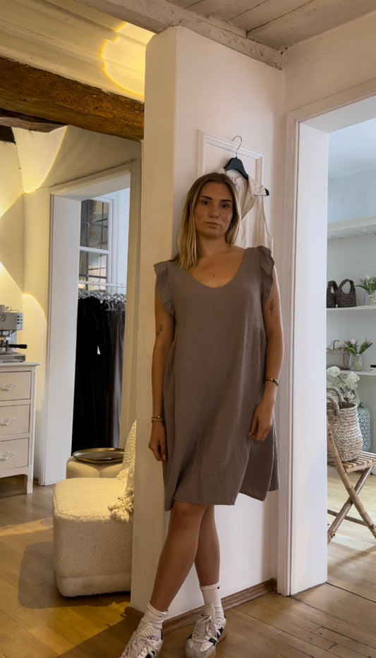 Musselin Kleid mit Rüschen