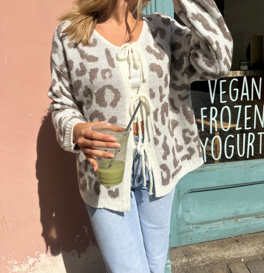 Cardi Leo Print