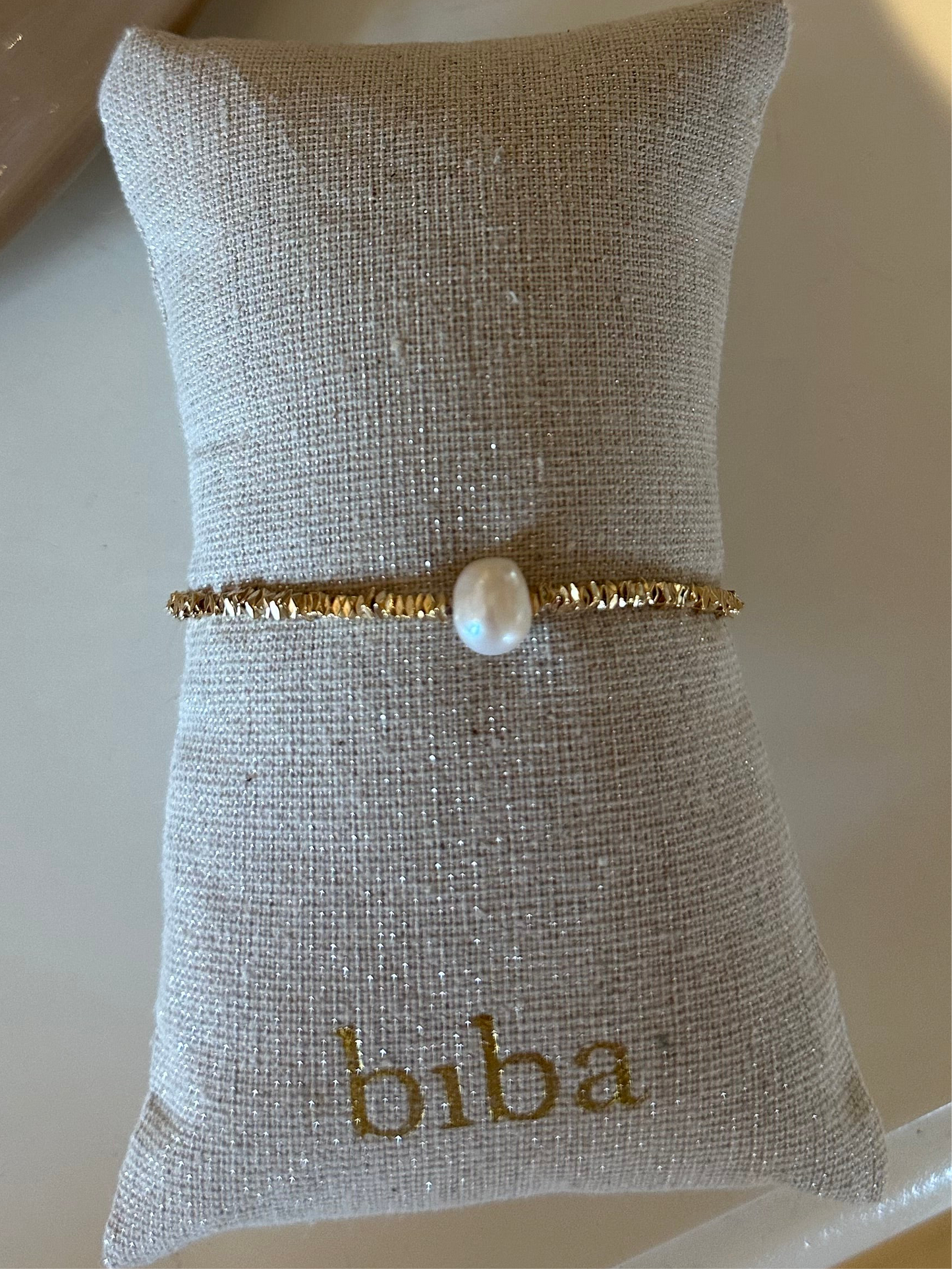 Golden Drop Armband