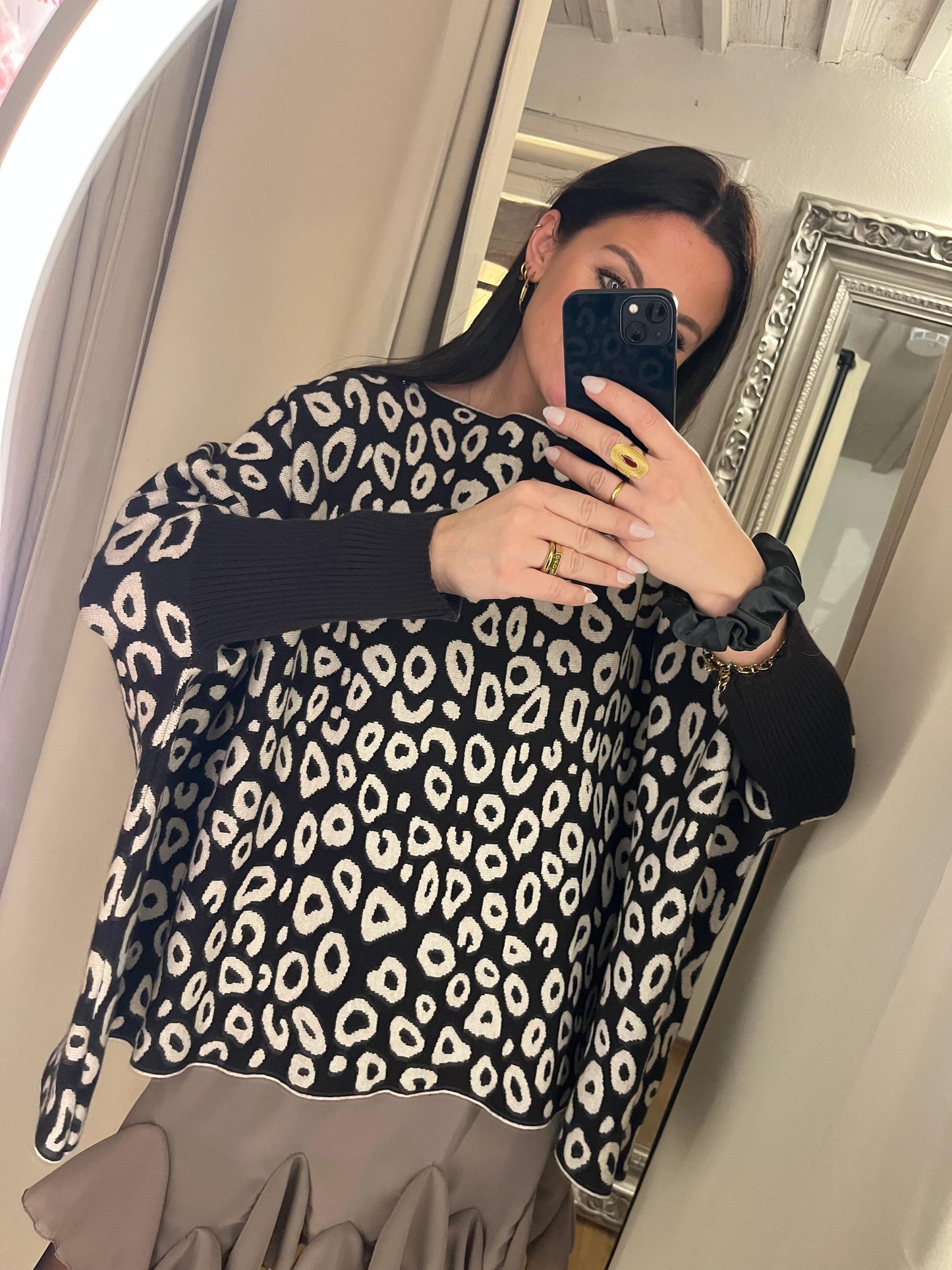 Leo Pulli Amari Braun