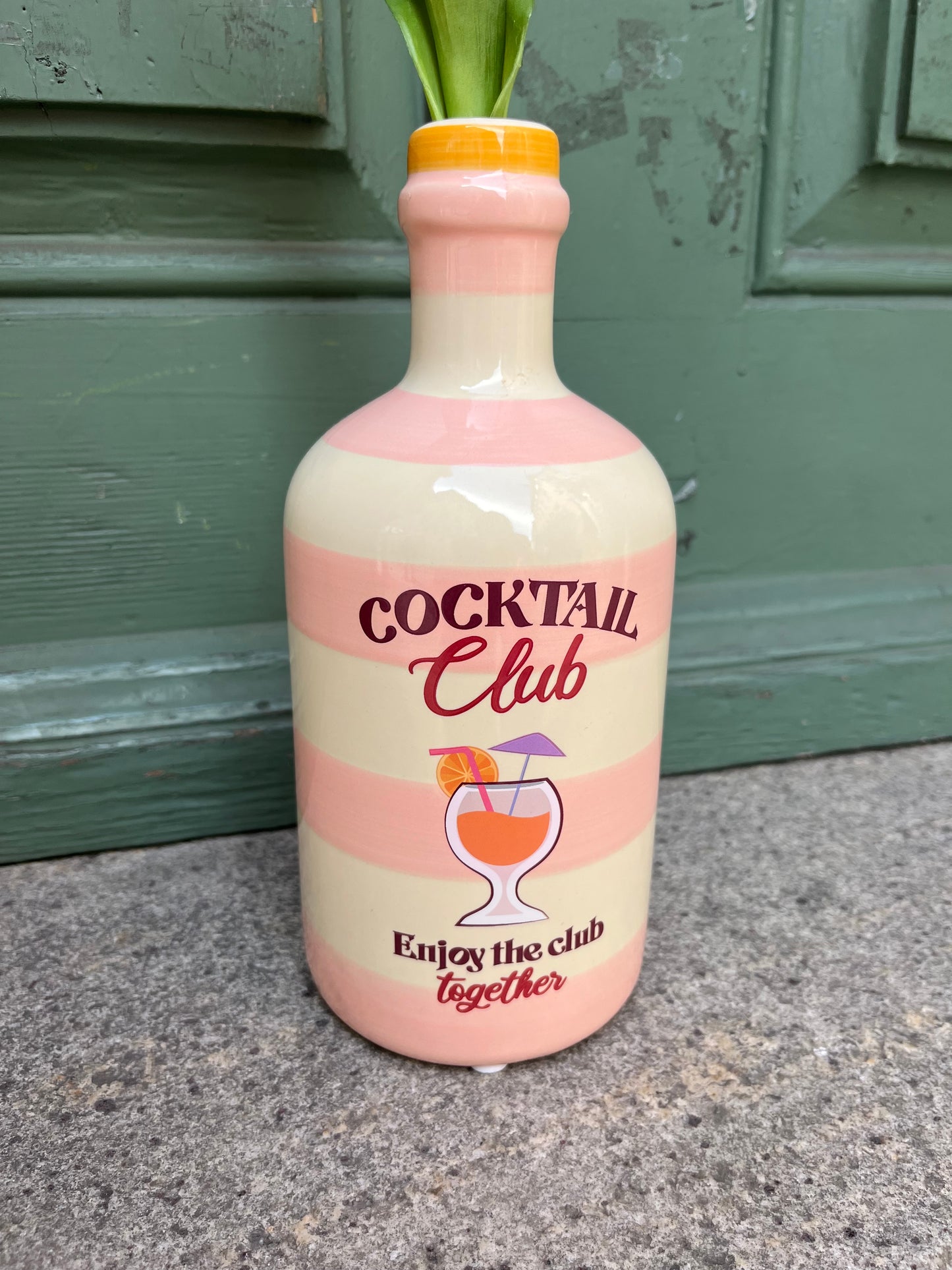 Vase Cocktail Club