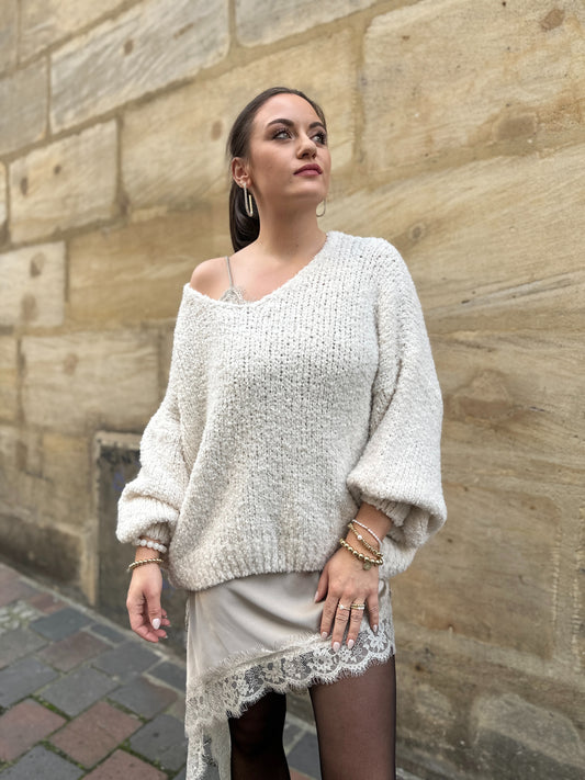 Kuschelpulli mit weitem Ausschnitt