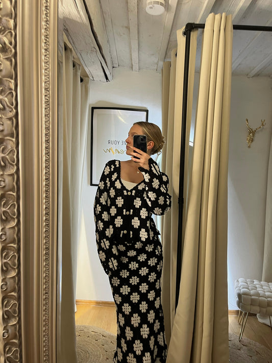 Blumen Cardi 49,90€