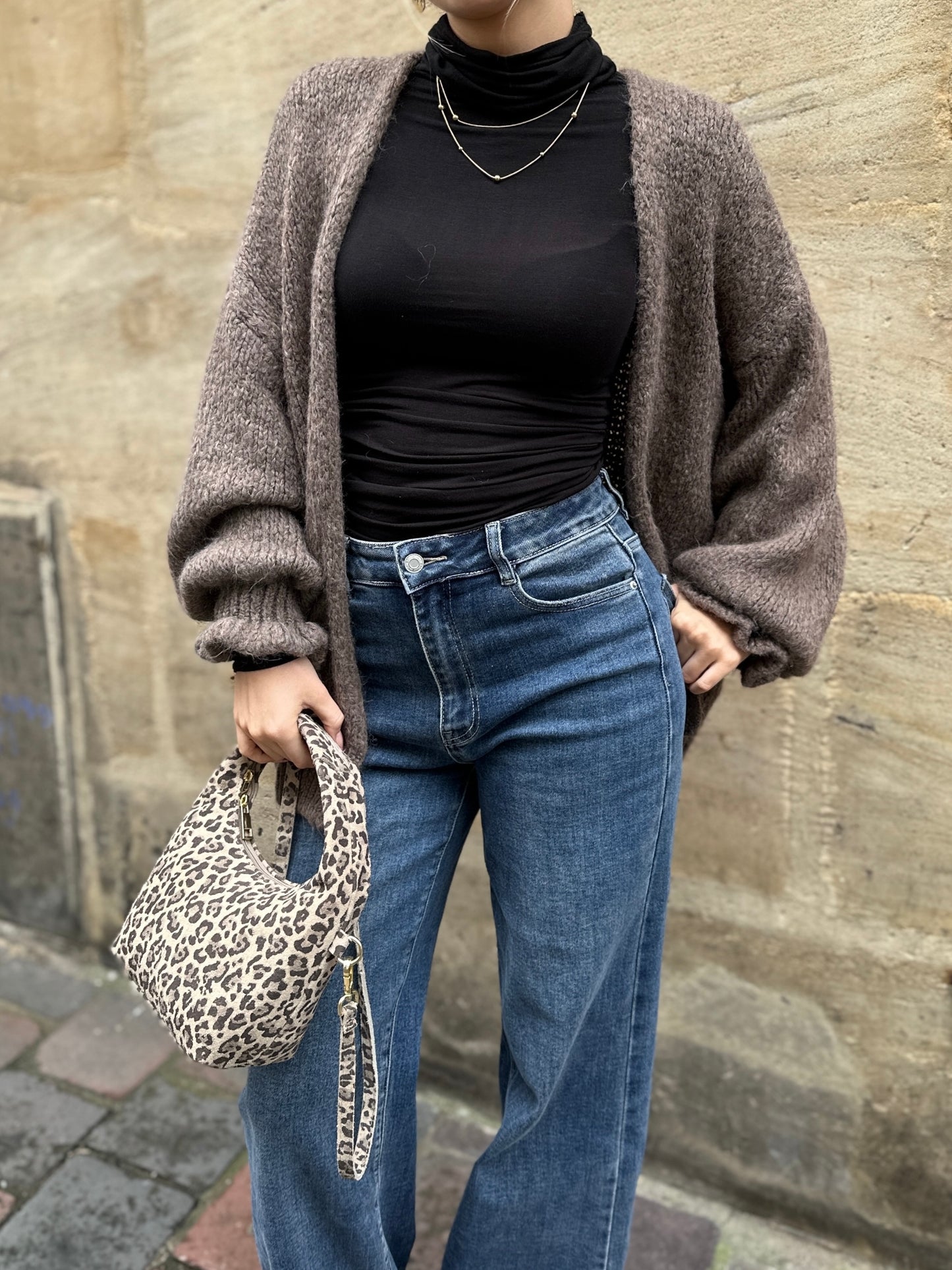 Cardi mit Rüschenärmel