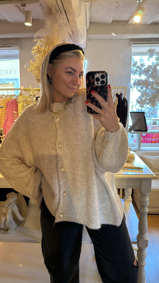 Cardi Marie