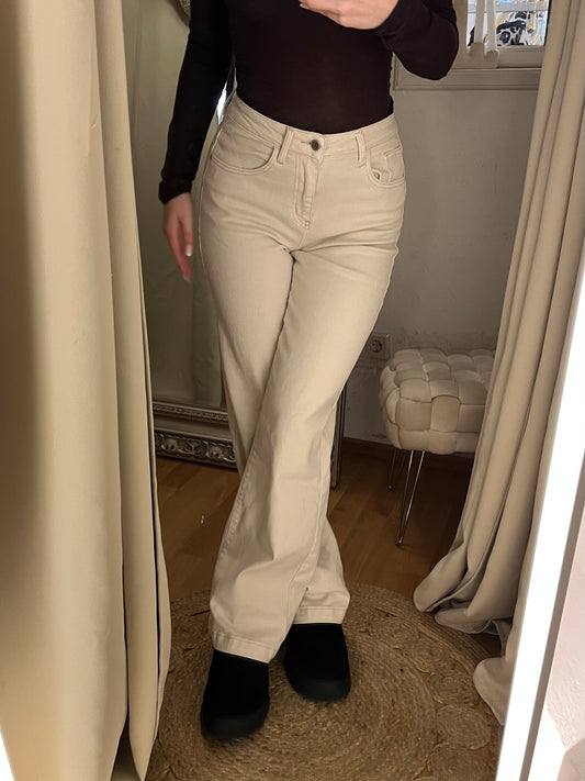 Beige Jeans