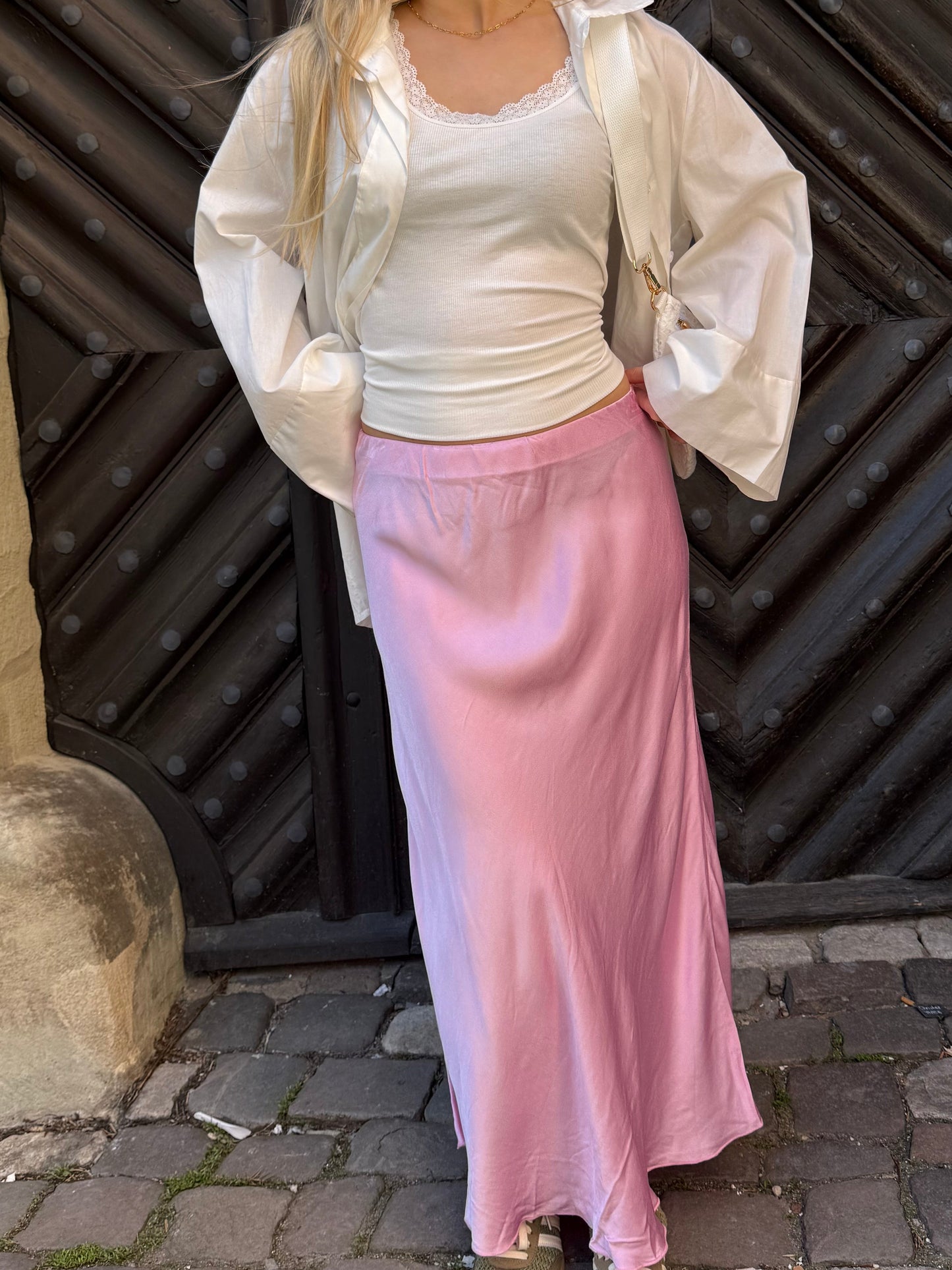 Silky Skirt Sera