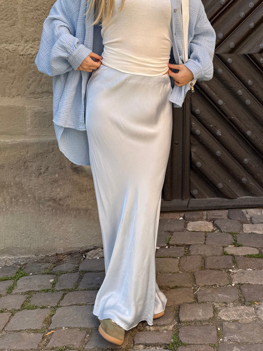 Silky Skirt Sera