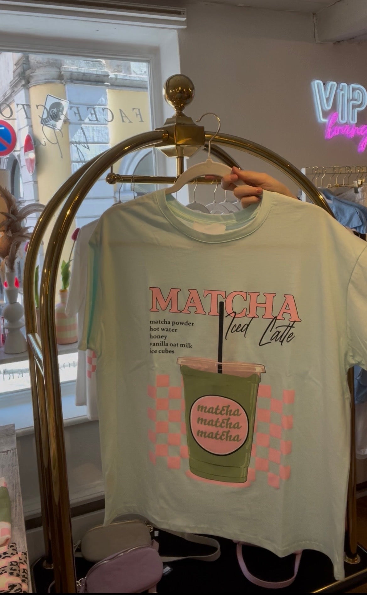 T-Shirt Matcha Iced Latte