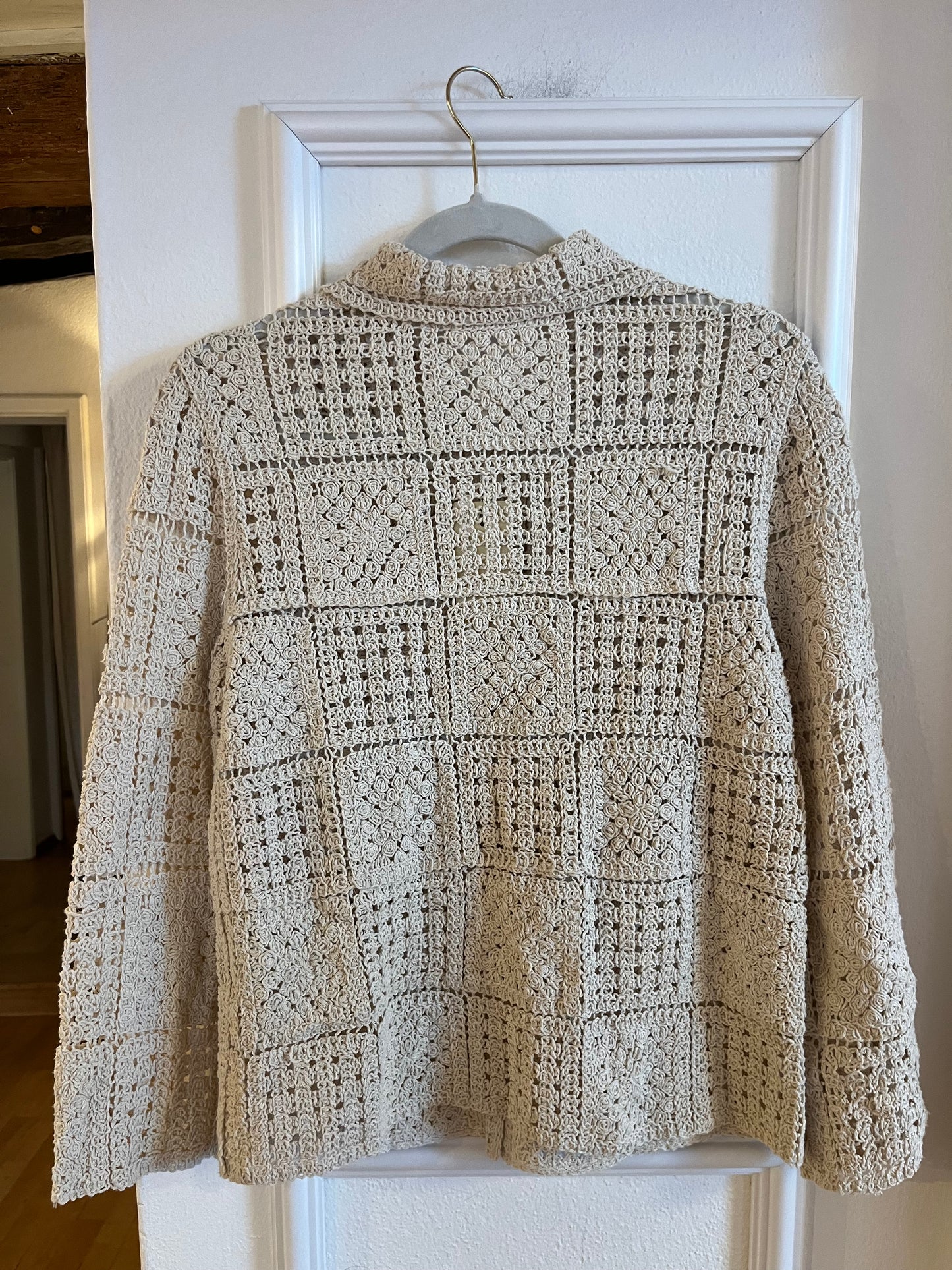 Häkeljäckchen Clara Beige