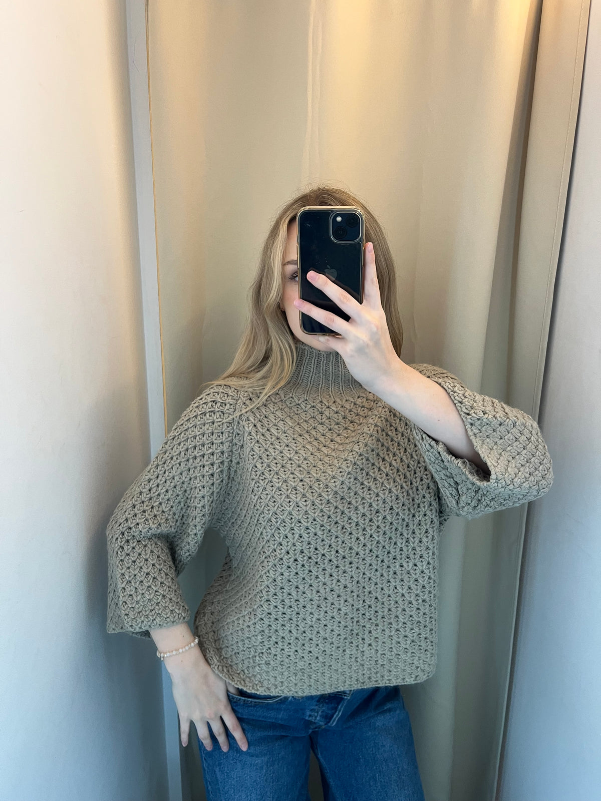 Pullover Turtleneck