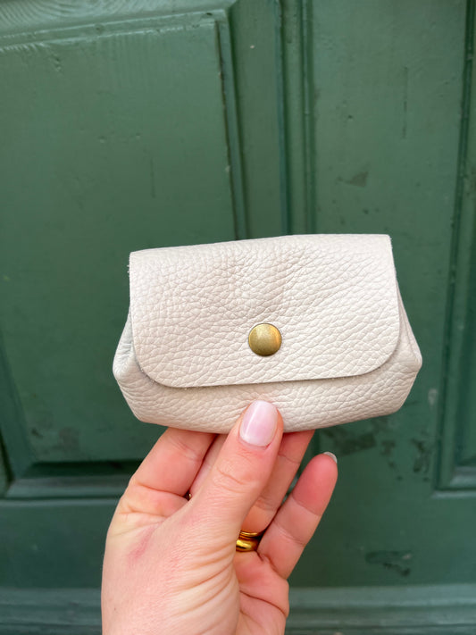 Kleiner Geldbeutel Cloud