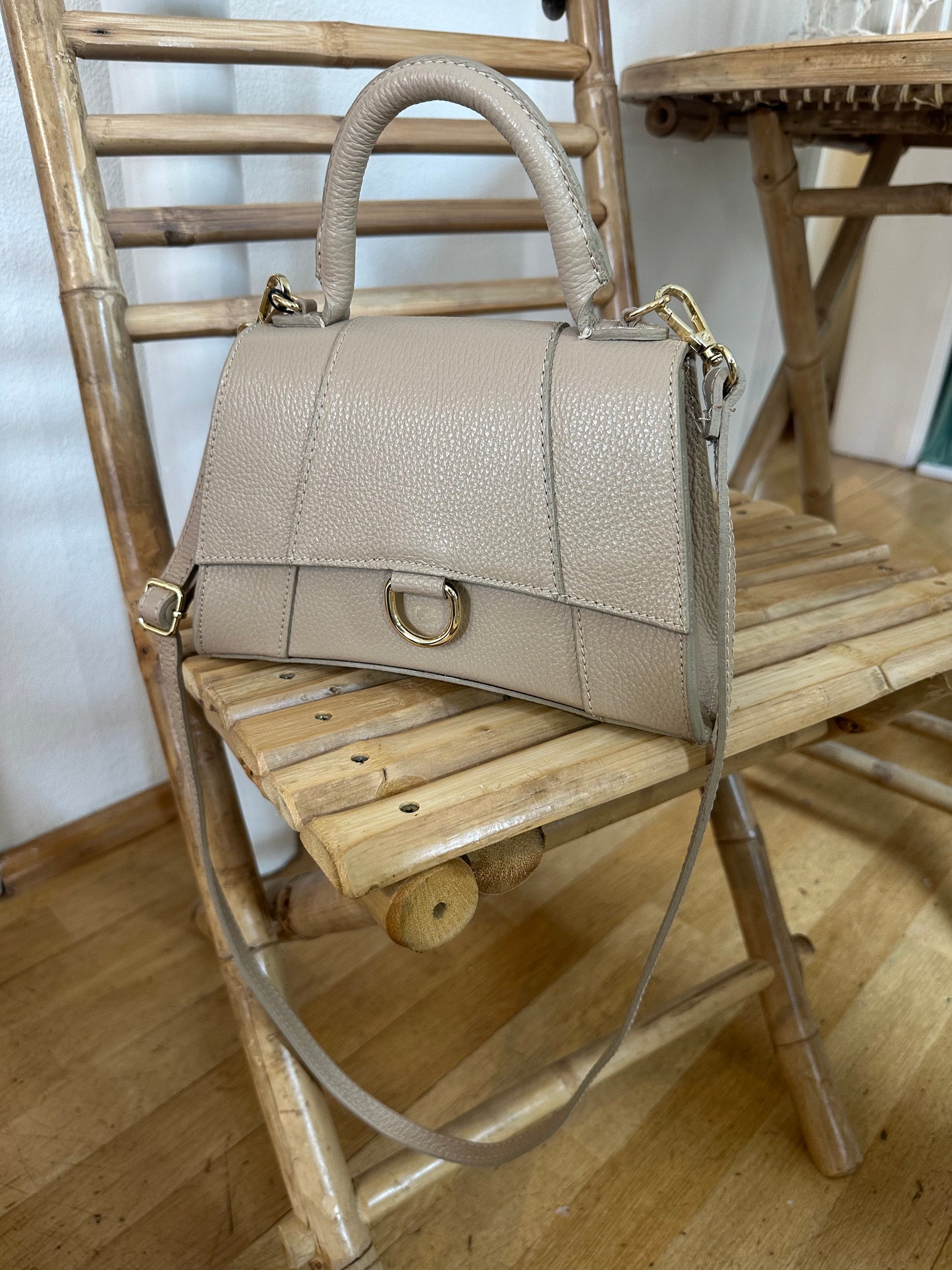 Echtleder Bag in taupe