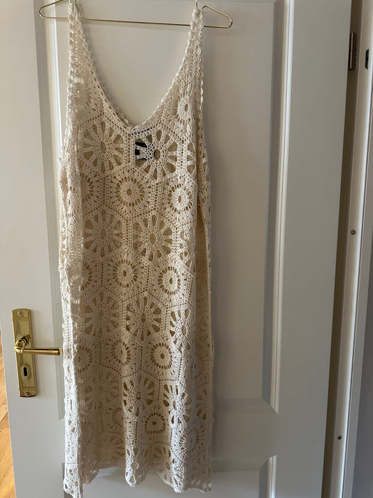 Sommerliches Häkelkleid